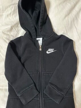 Nike sweater